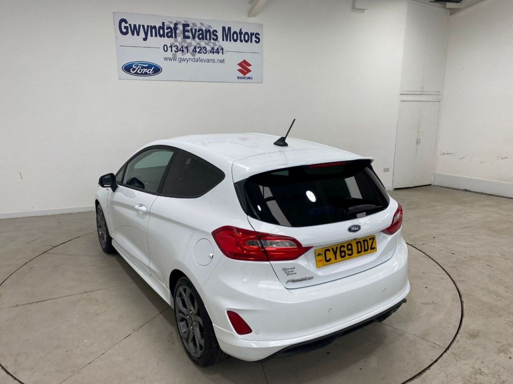 Ford Fiesta Listing Image