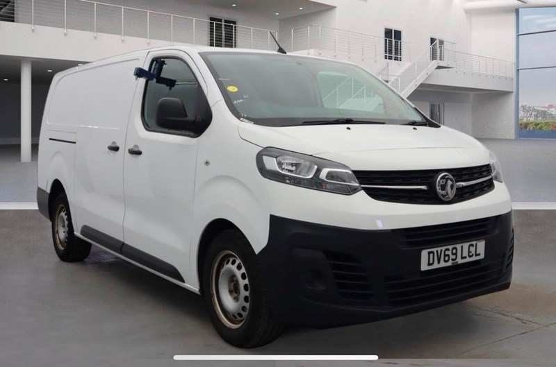 Vauxhall Vivaro Listing Image