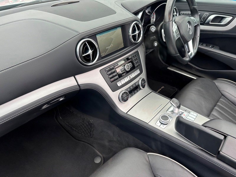 Mercedes-Benz S-Class Listing Image