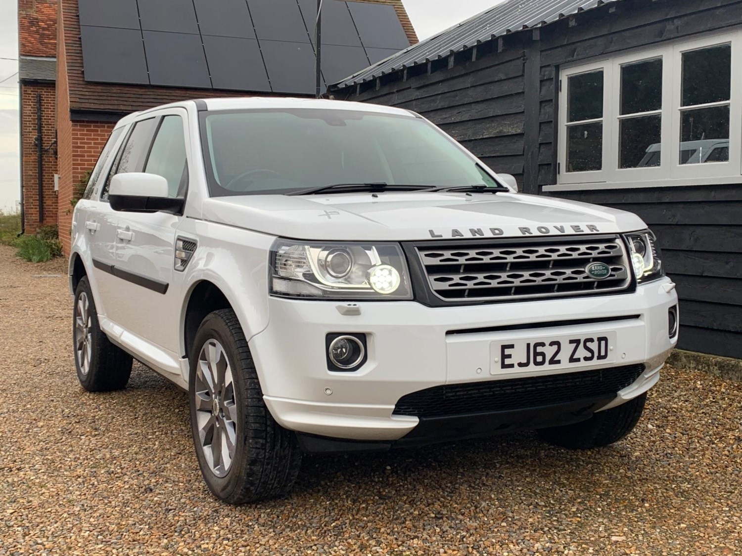 Land Rover Freelander 2 Listing Image