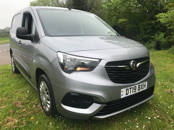 2019 (19) Vauxhall COMBO CARGO 2300 1.6 Turbo D 100ps H1 Sportive Van For Sale In Bromsgrove, Worcestershire