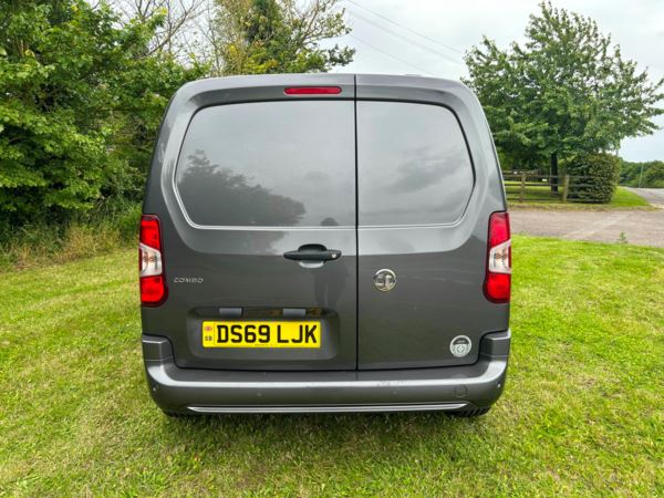2019 (69) Vauxhall COMBO CARGO 2000 1.5 Turbo D 75ps H1 Sportive Van For Sale In Bromsgrove, Worcestershire