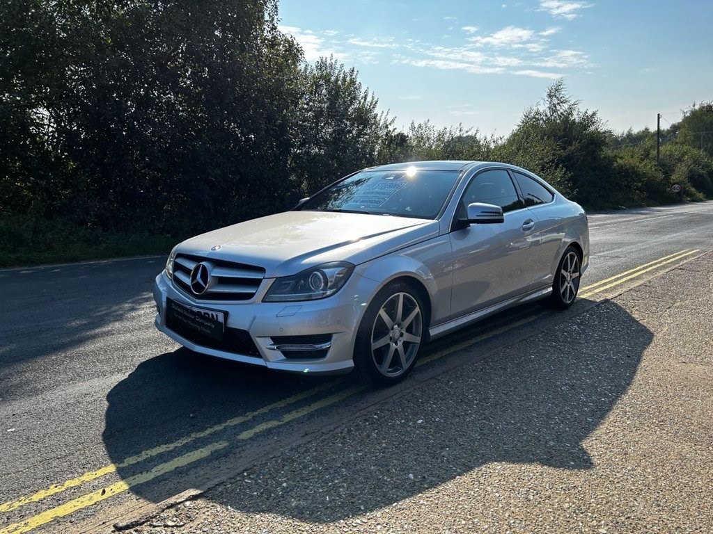 Mercedes-Benz C-Class Listing Image