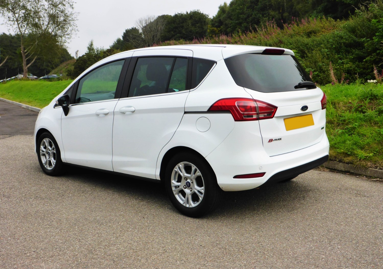 Ford B-Max Listing Image