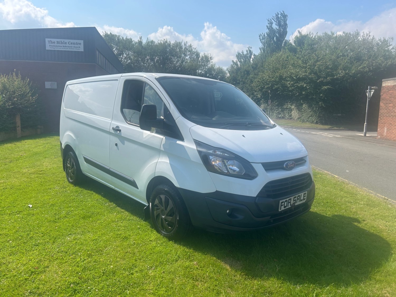 Ford Transit Custom Listing Image