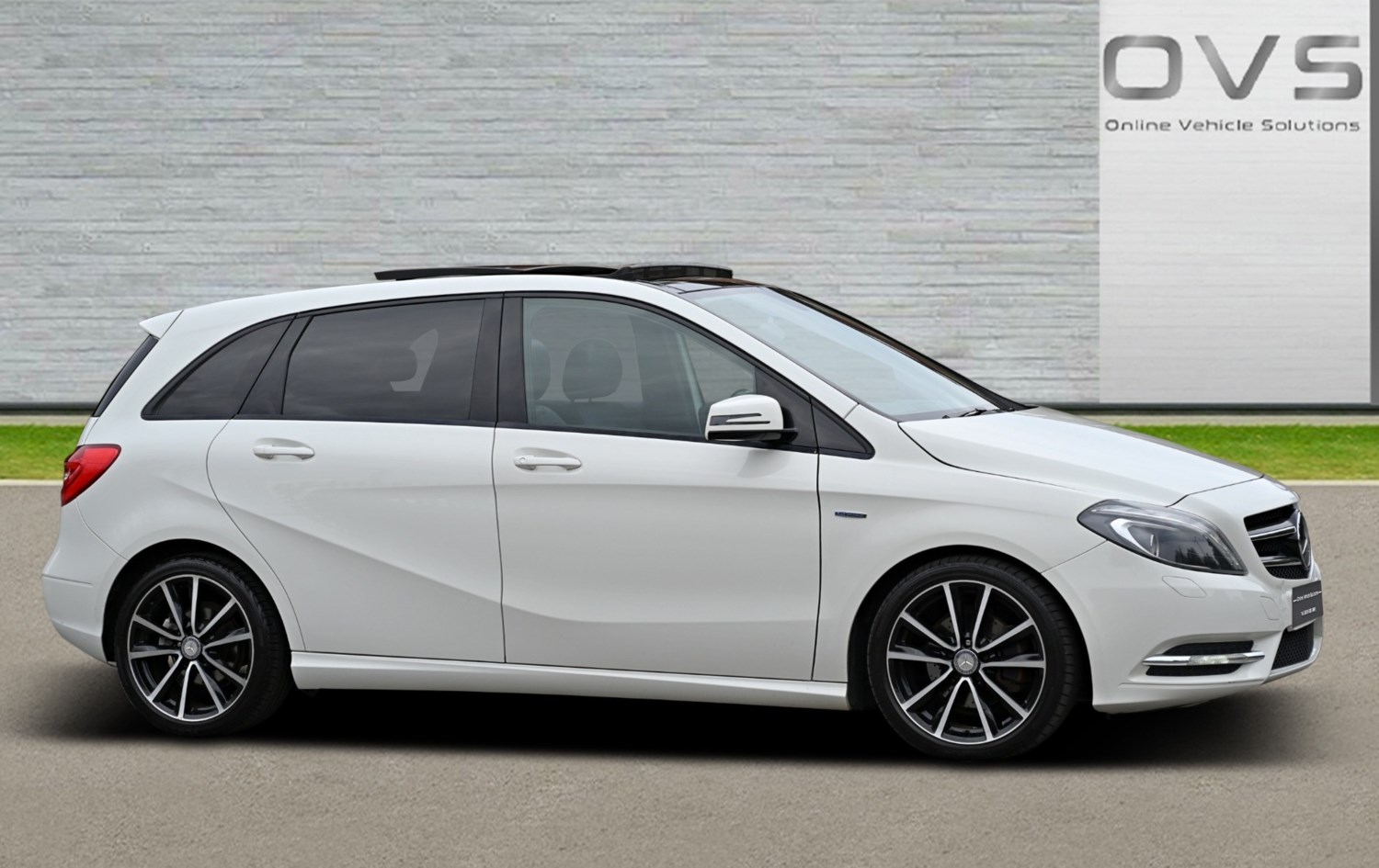 Mercedes-Benz B-Class Listing Image