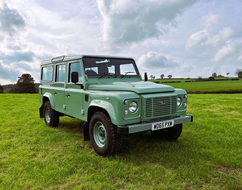 Land Rover  Listing Image