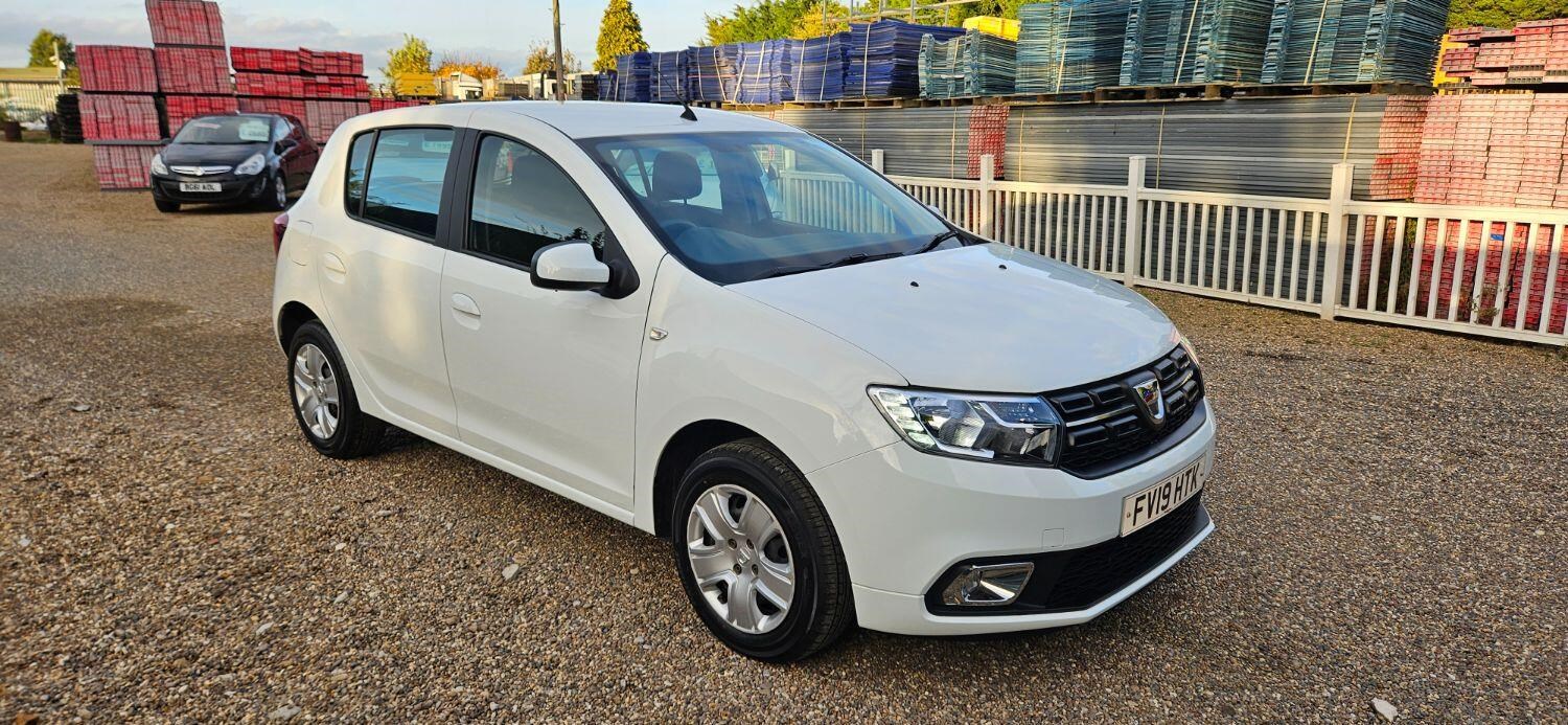 Dacia Sandero Listing Image