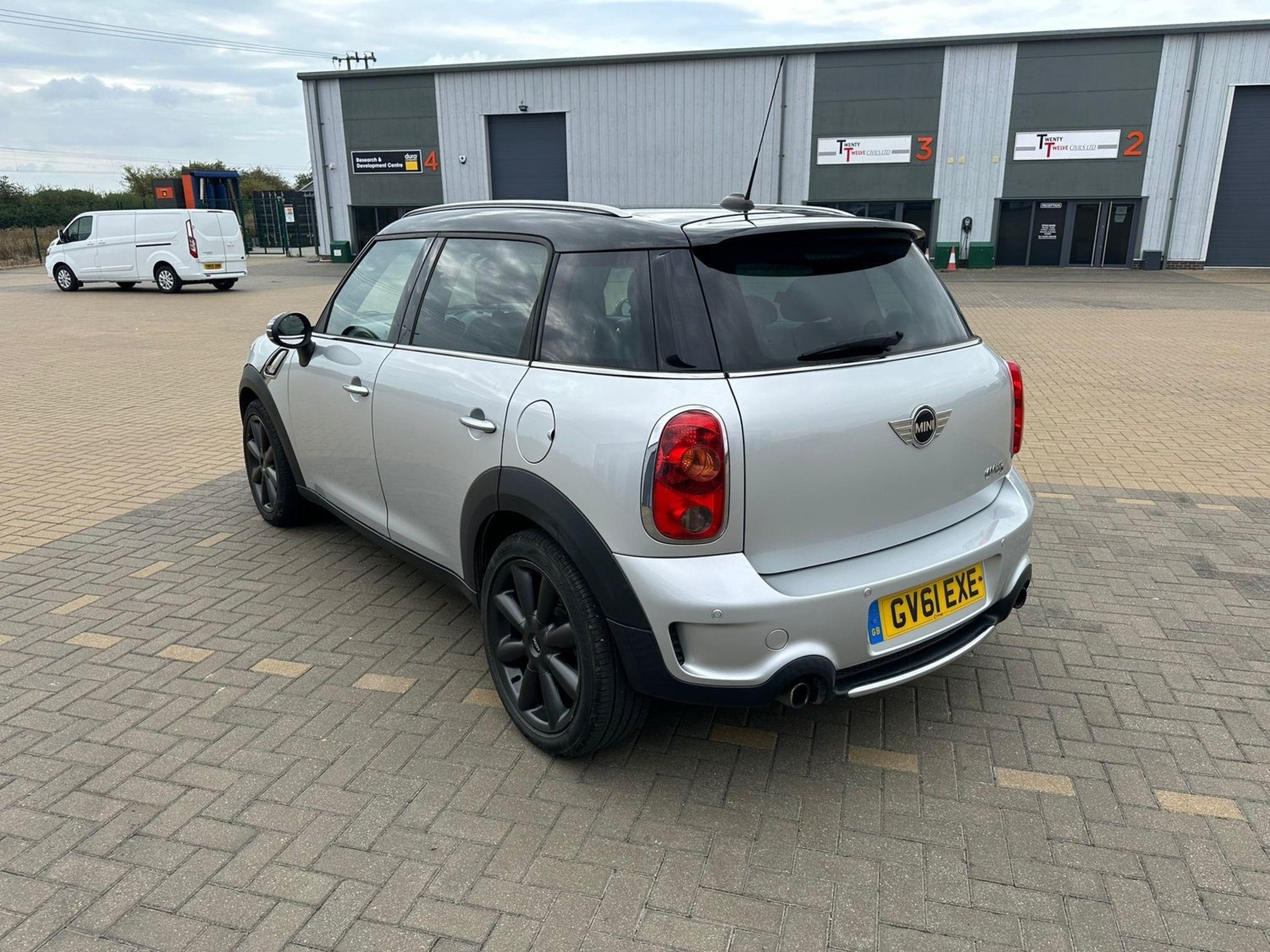 MINI Countryman Listing Image