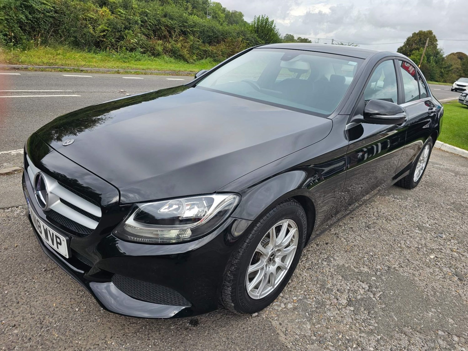 Mercedes-Benz C-Class Listing Image