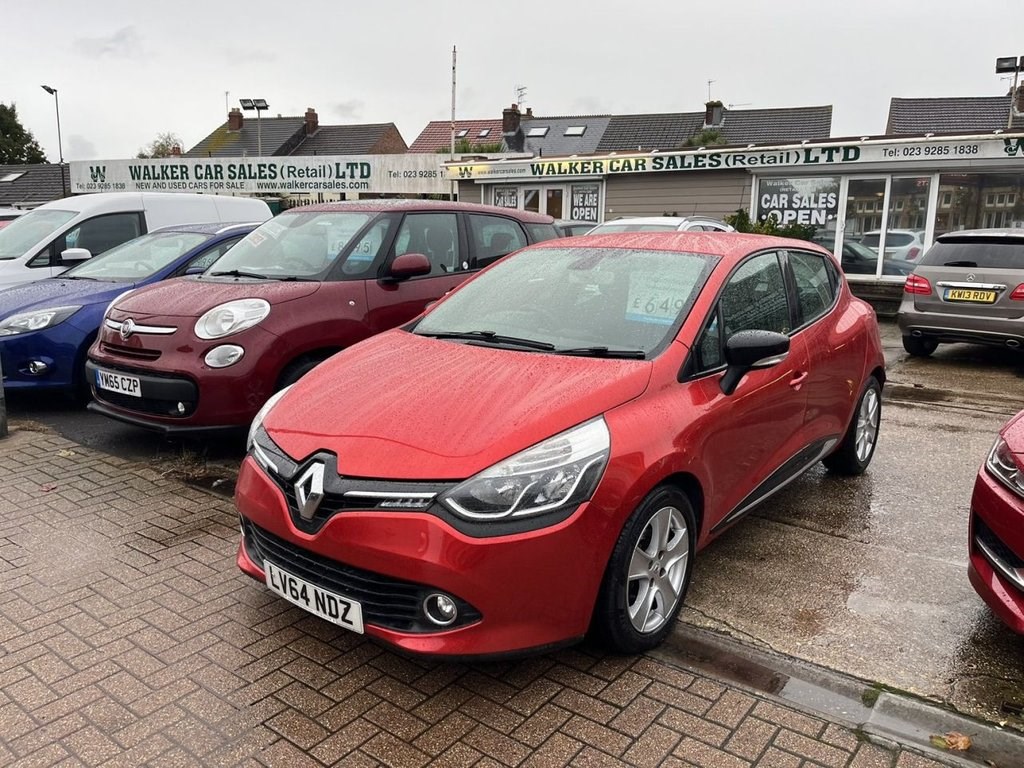 Renault Clio Listing Image