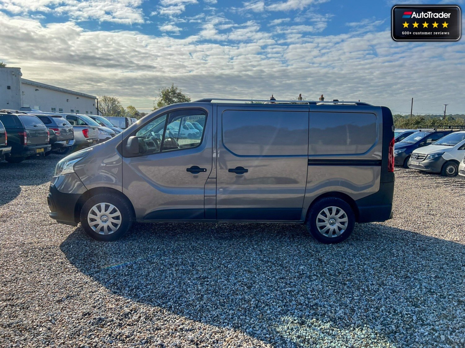 Renault Trafic Listing Image