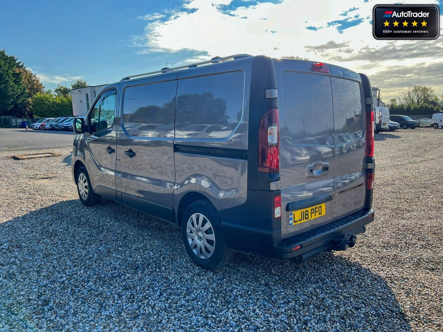 Renault Trafic Listing Image