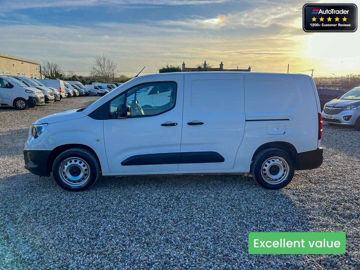 Vauxhall Combo Listing Image