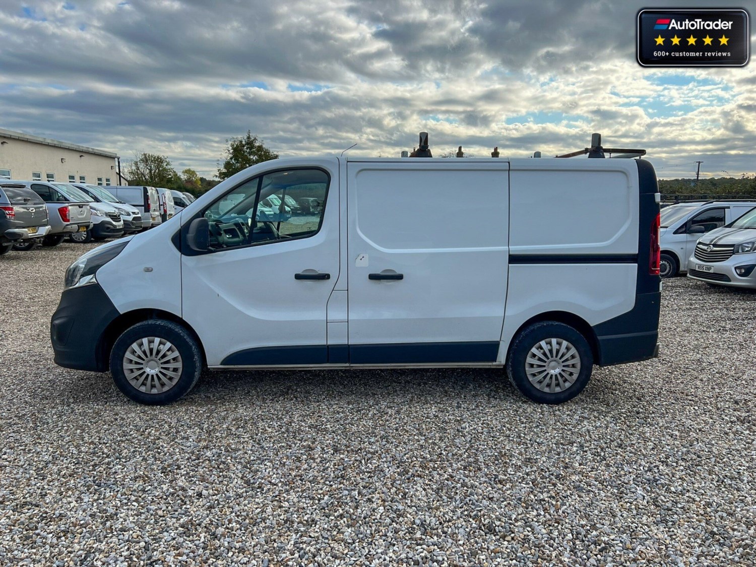 Vauxhall Vivaro Listing Image