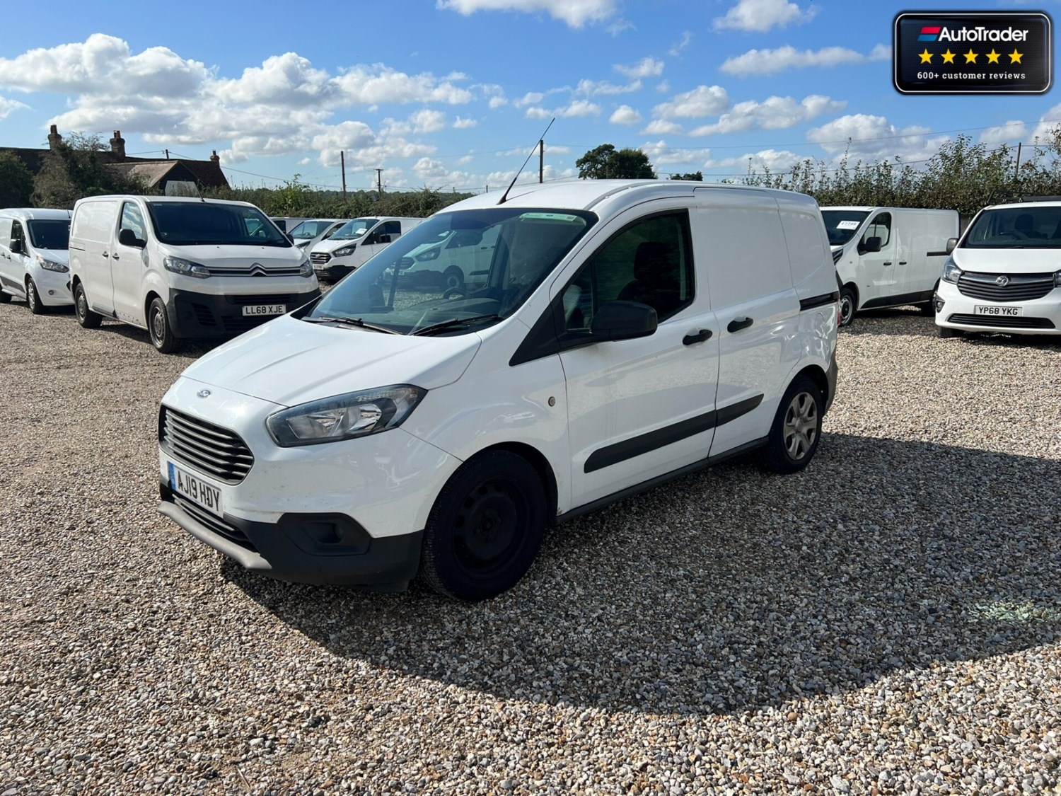 Ford Transit Courier Listing Image