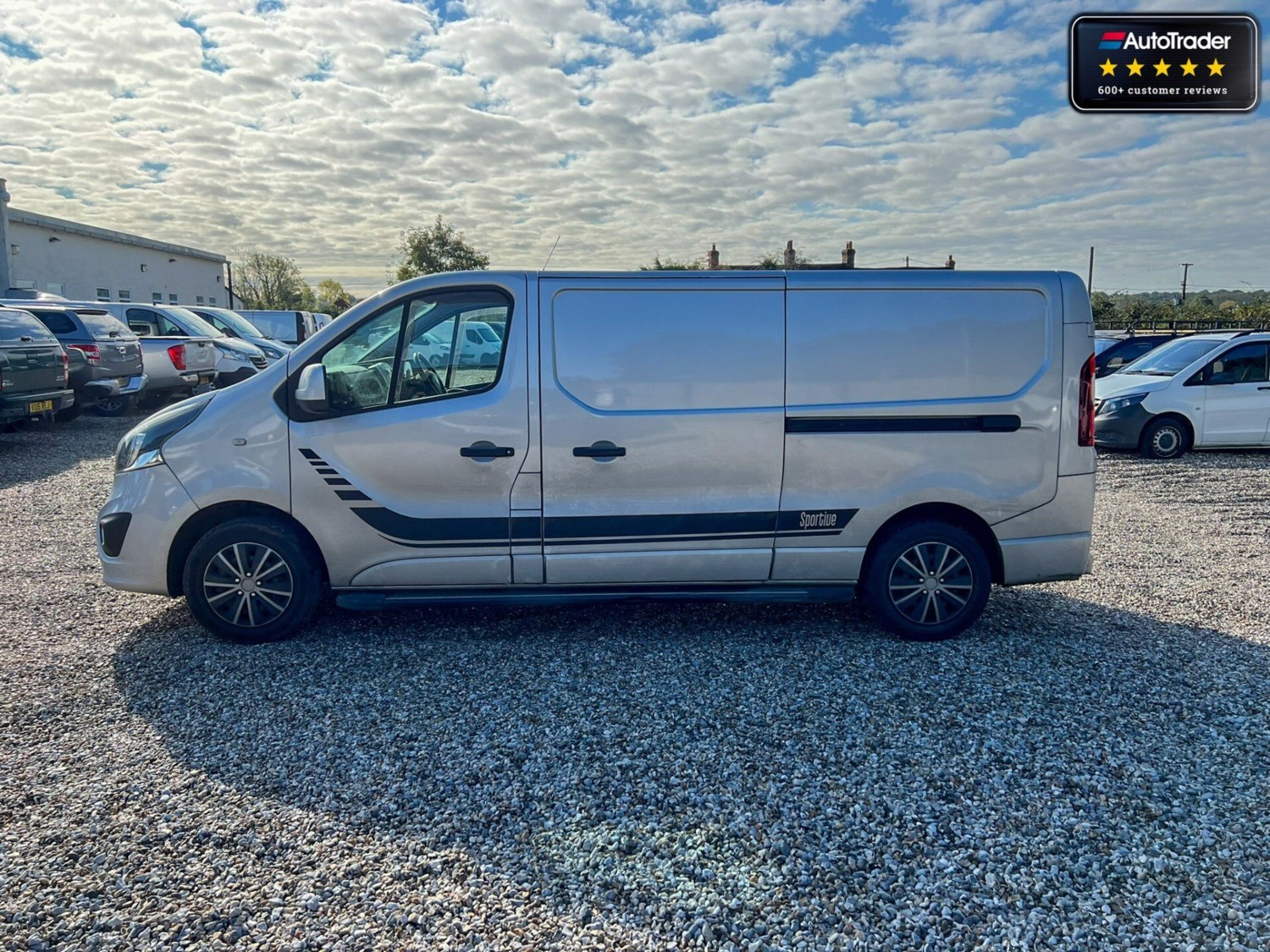 Vauxhall Vivaro Listing Image