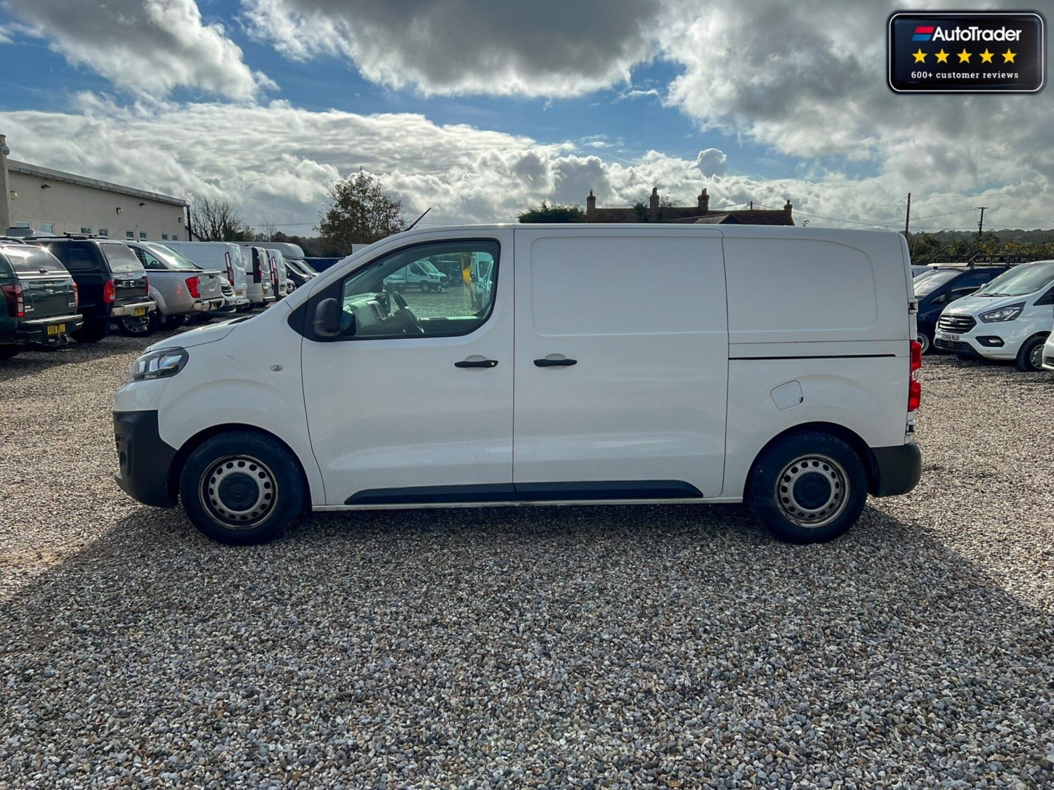 Citroen Dispatch Listing Image