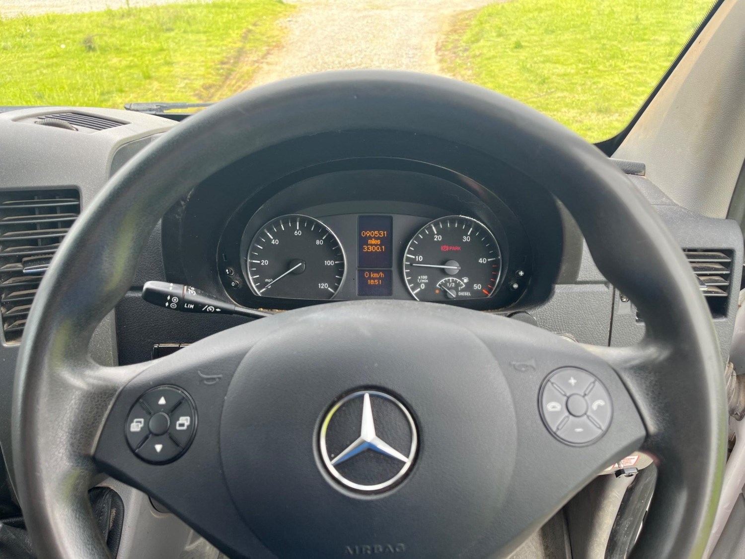 Mercedes-Benz Sprinter Listing Image