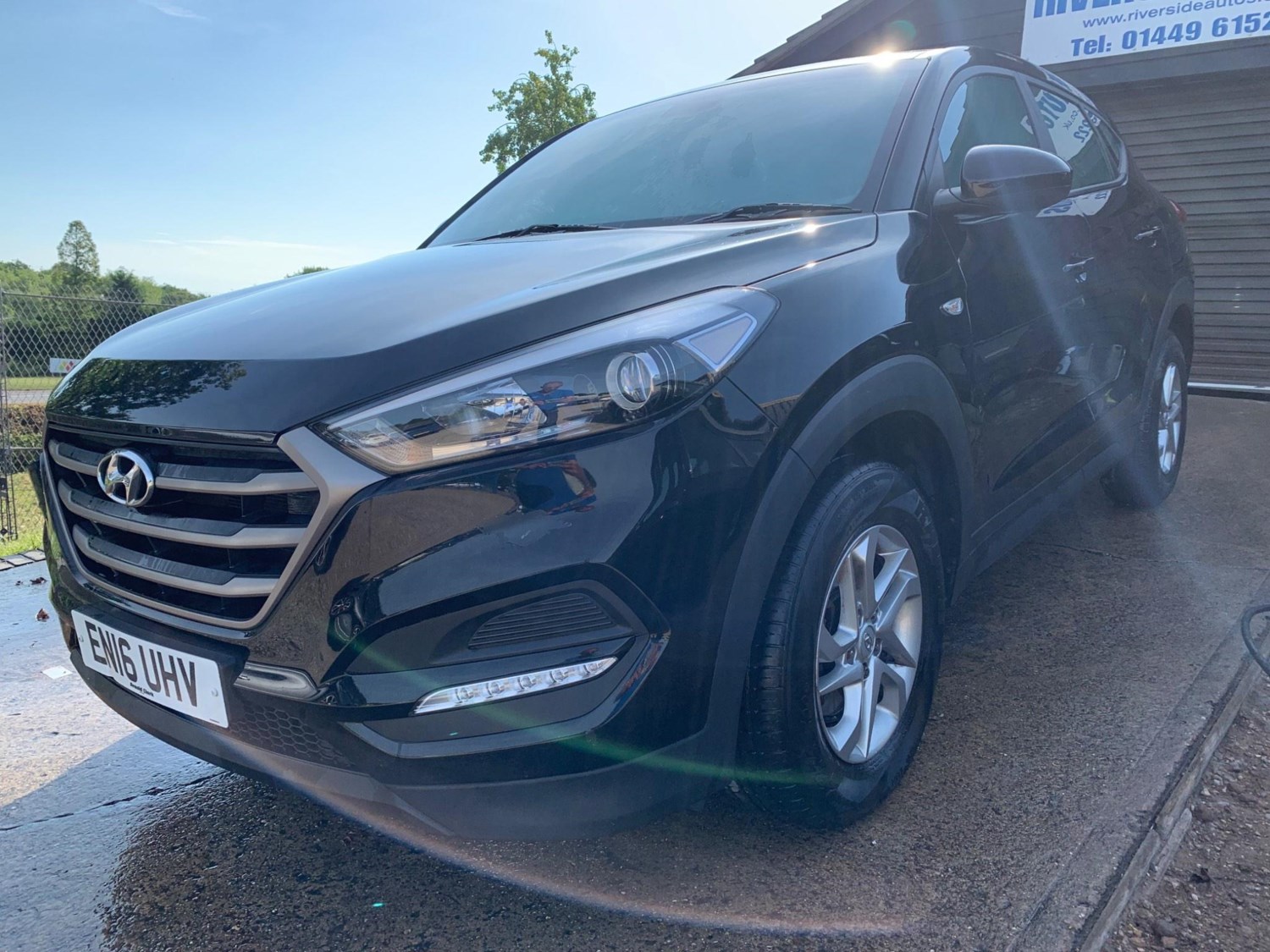 Hyundai TUCSON Listing Image