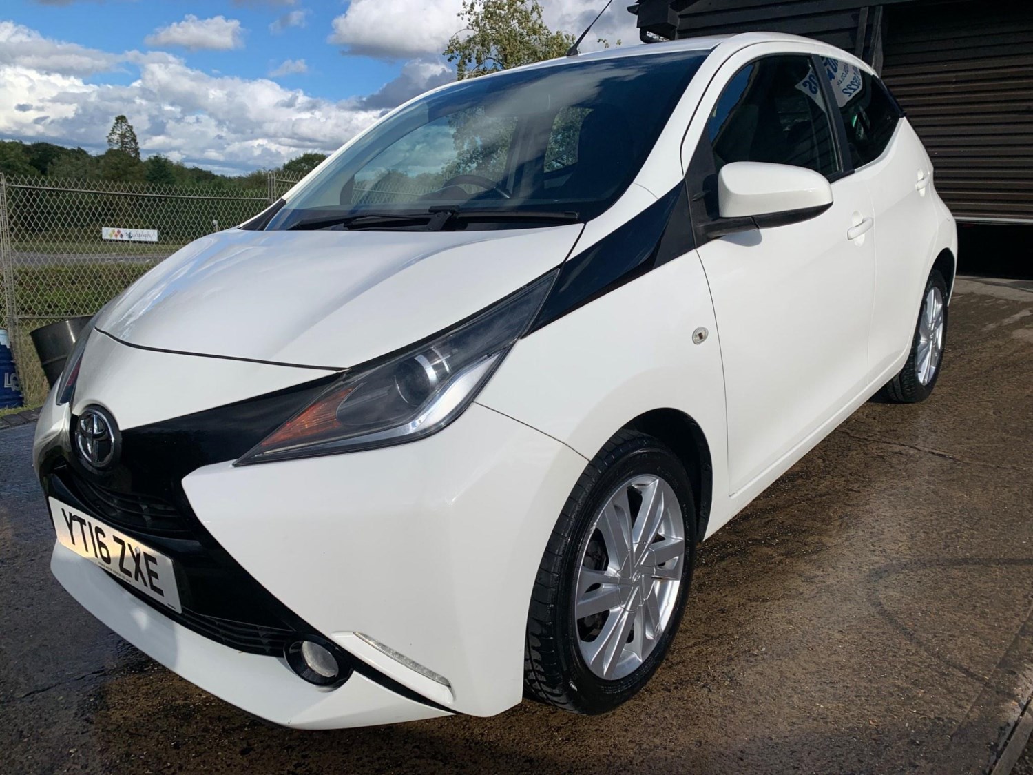 Toyota AYGO Listing Image