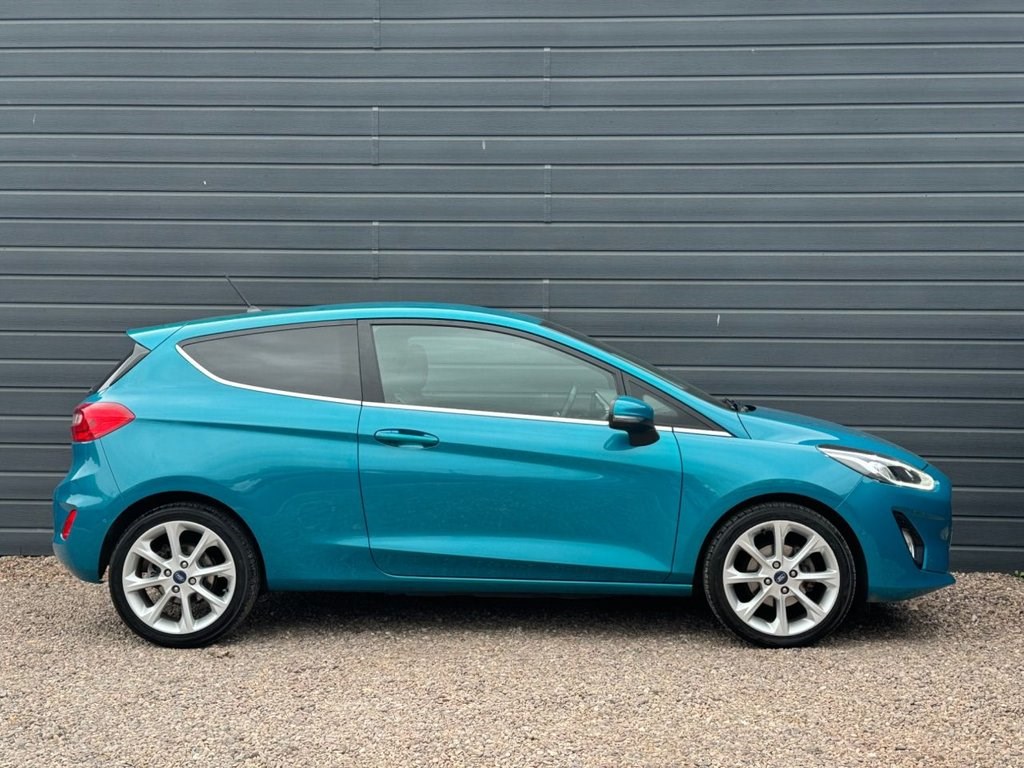 Ford Fiesta Listing Image