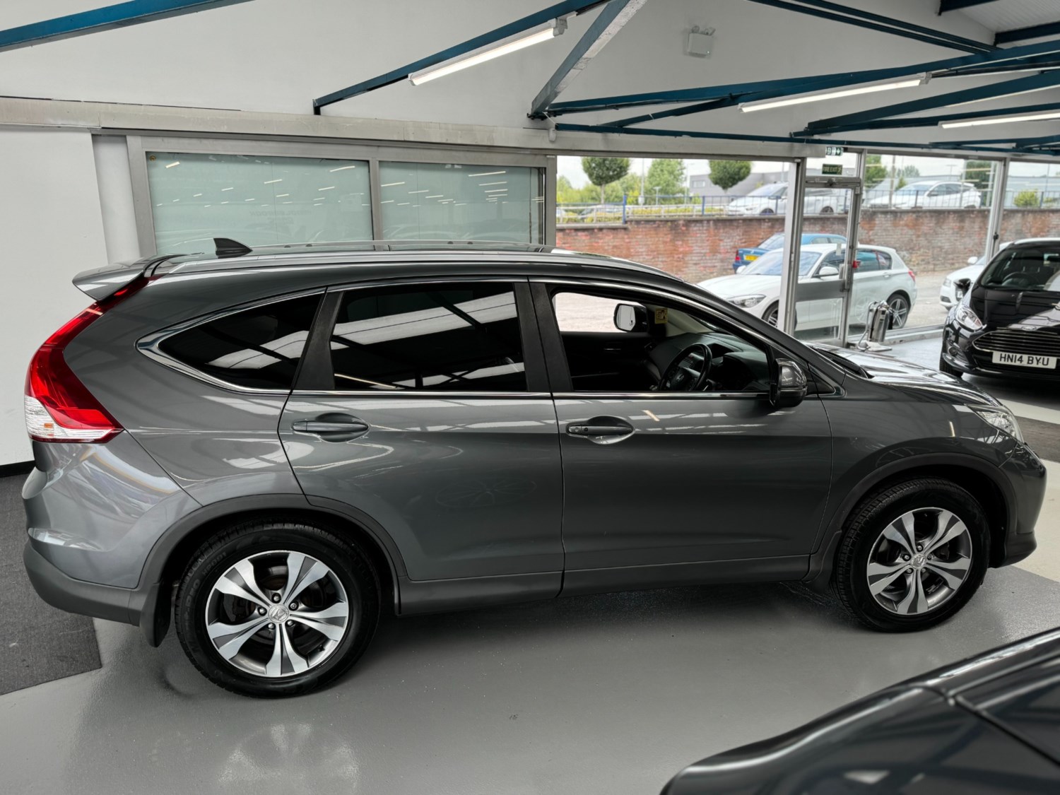 Honda CR-V Listing Image