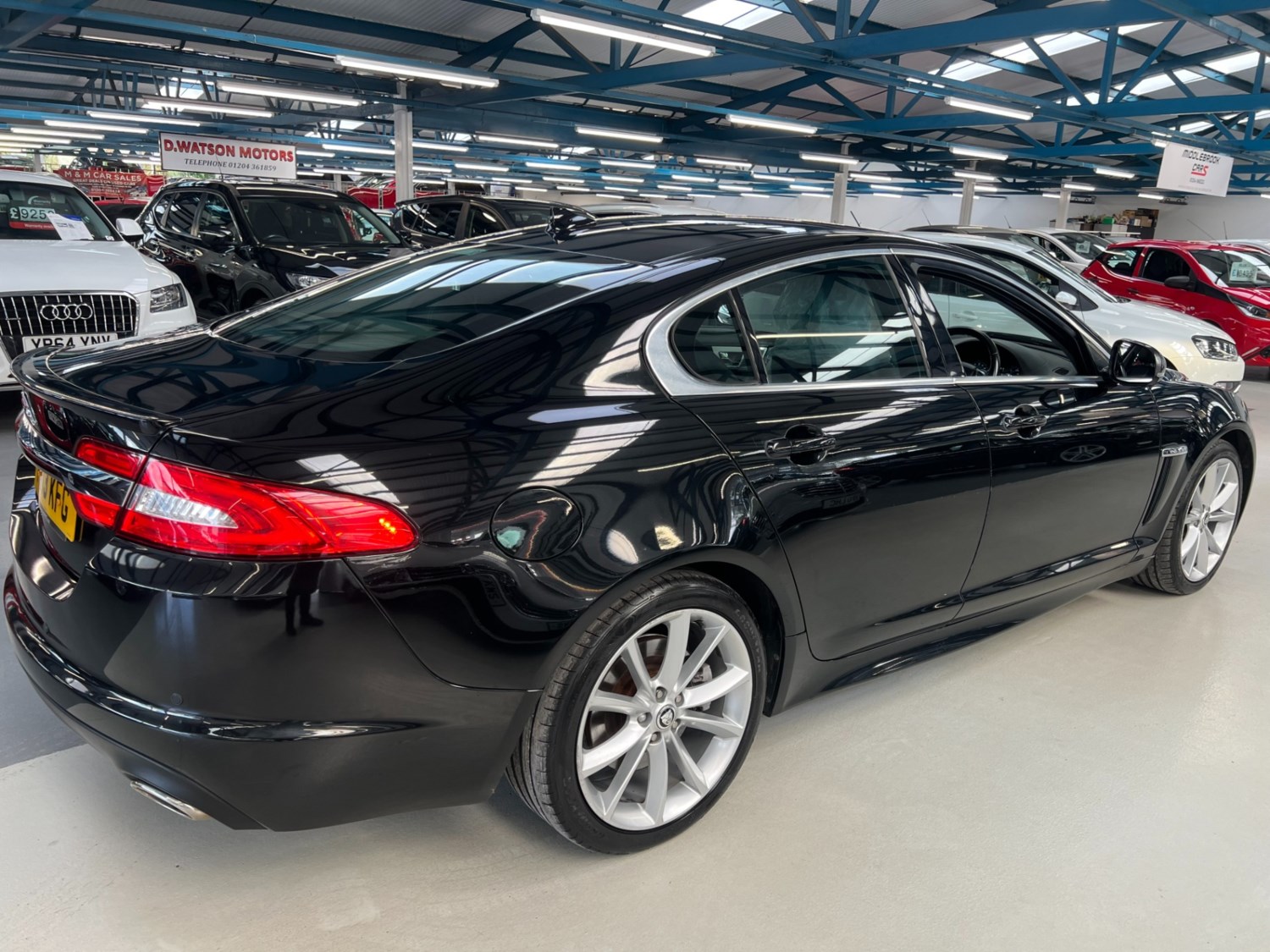 Jaguar XF Listing Image