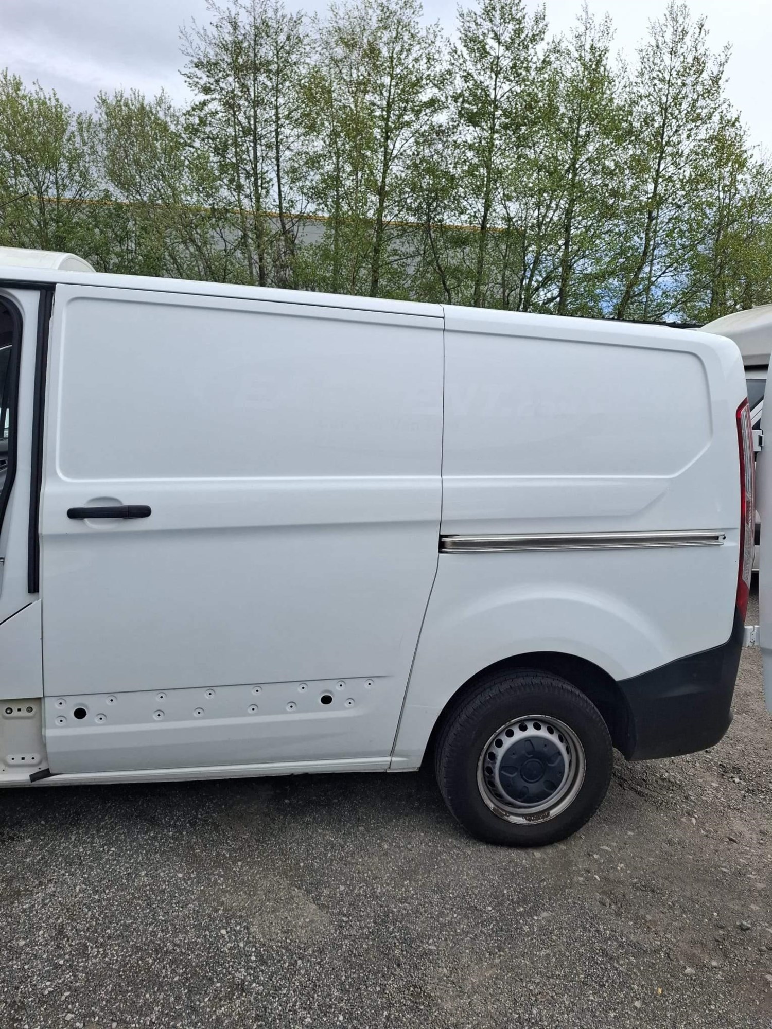 Ford Transit Custom Listing Image