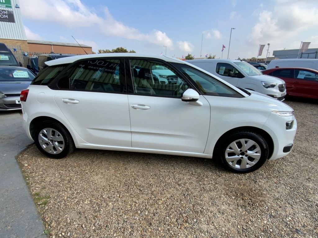 Citroen C4 Picasso Listing Image