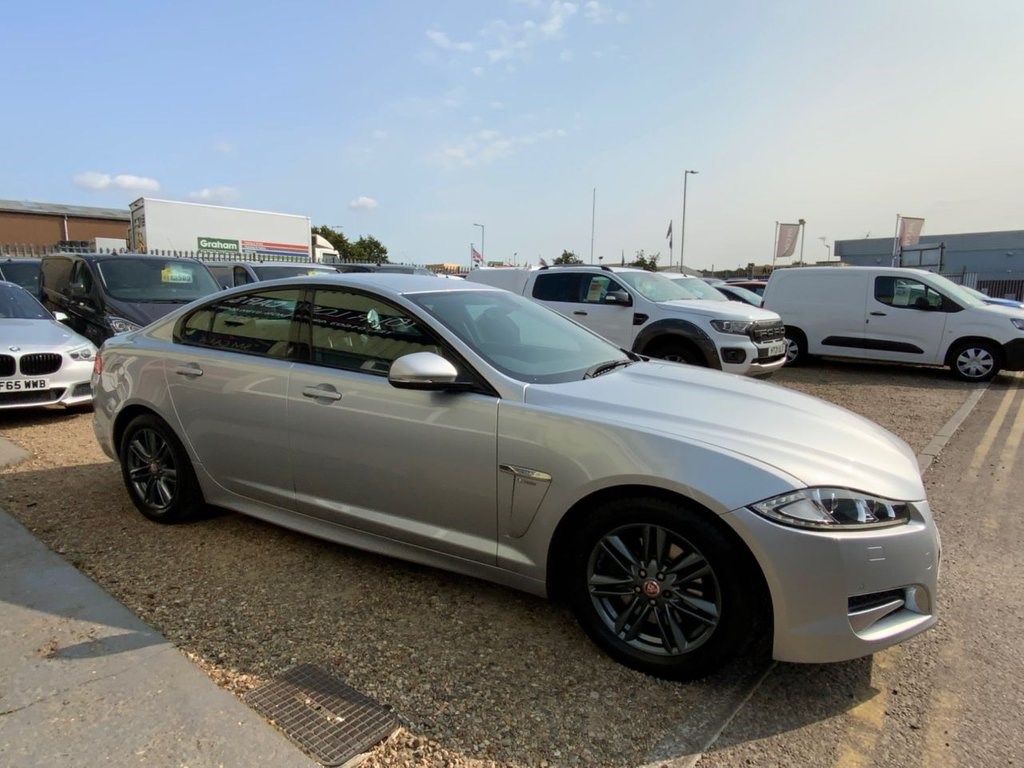 Jaguar XF Listing Image