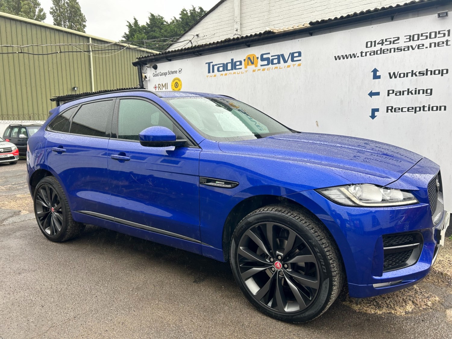 Jaguar F-PACE Listing Image