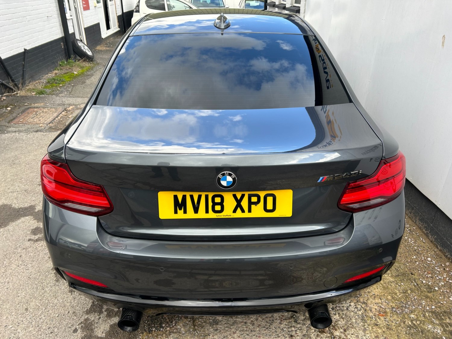 BMW 2 Series Listing Image