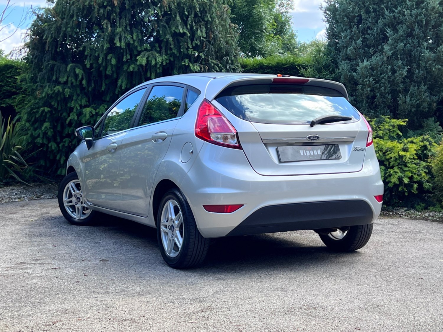 Ford Fiesta Listing Image