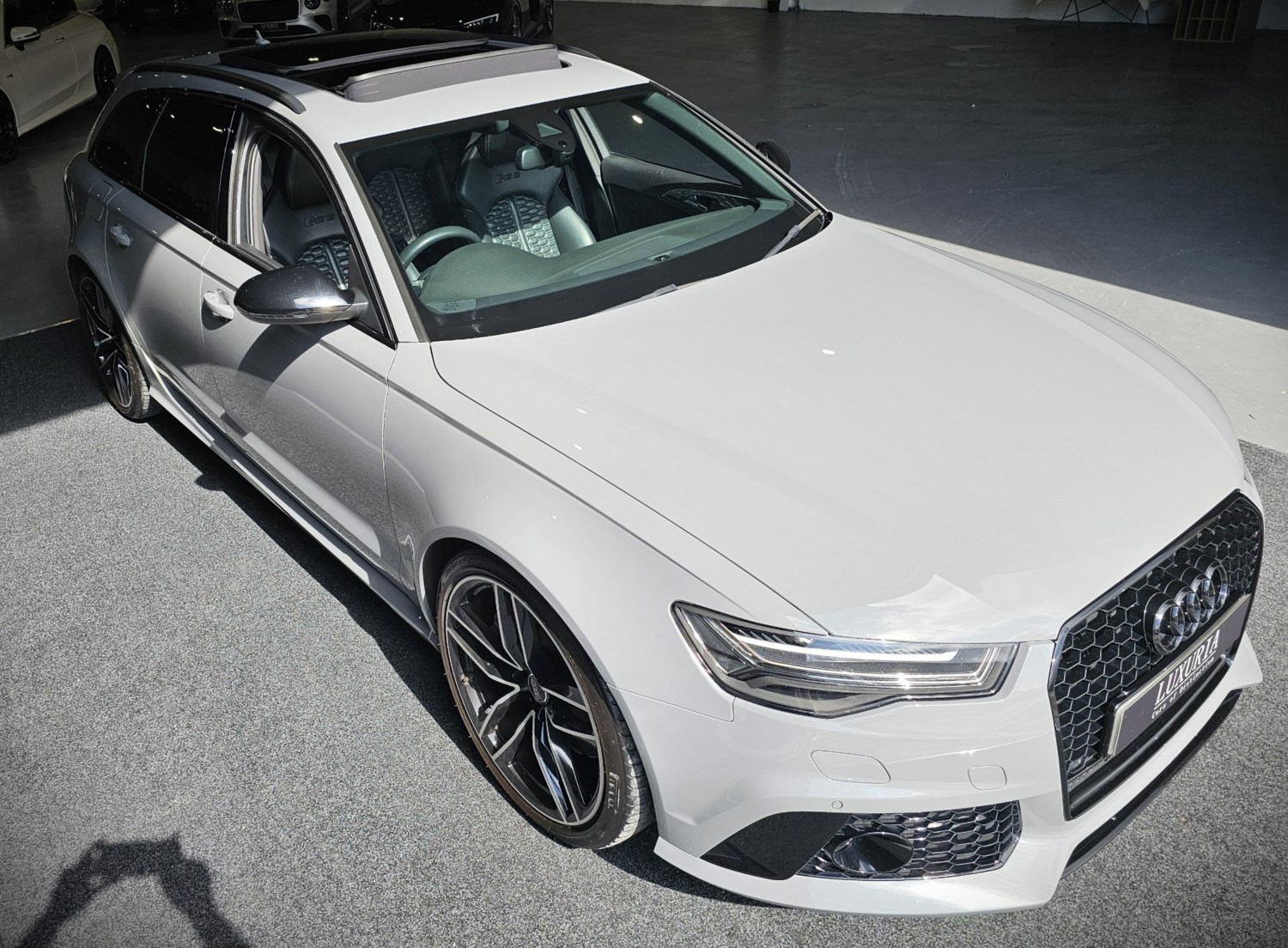 Audi RS6 Listing Image