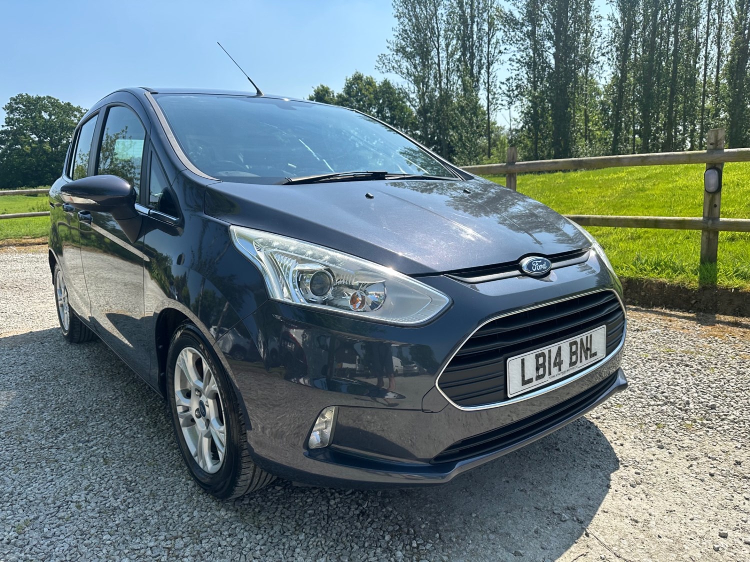 Ford B-Max Listing Image