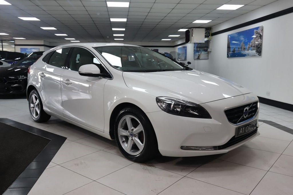 Volvo V40 Listing Image