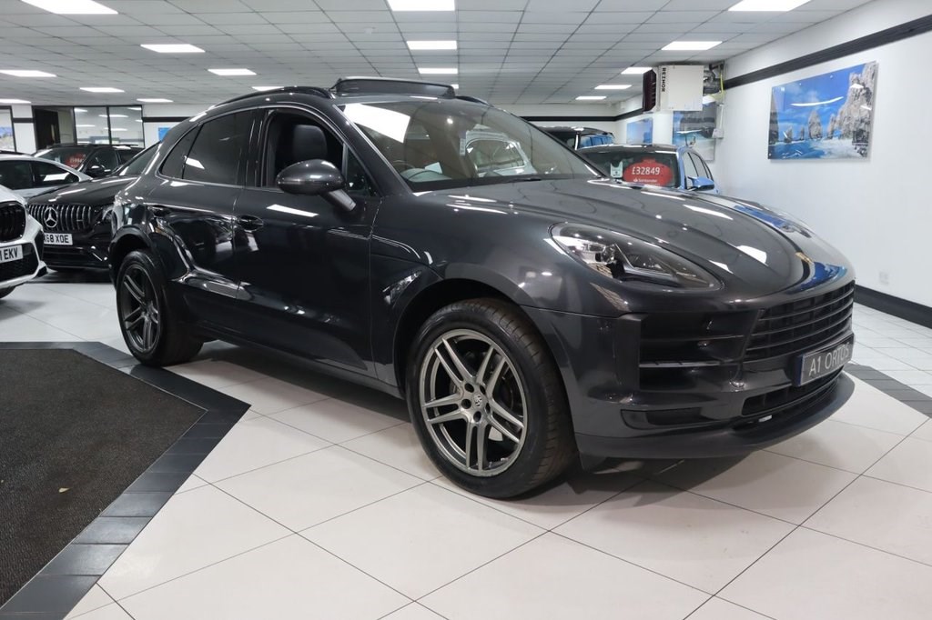 Porsche Macan Listing Image