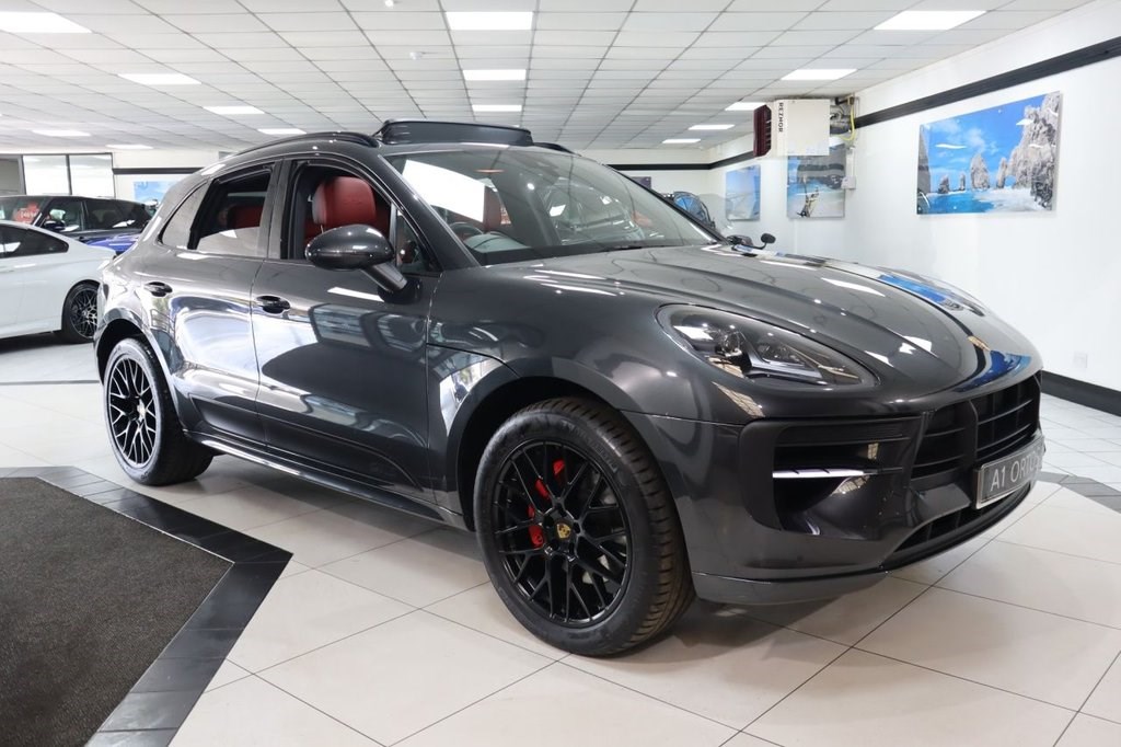 Porsche Macan Listing Image