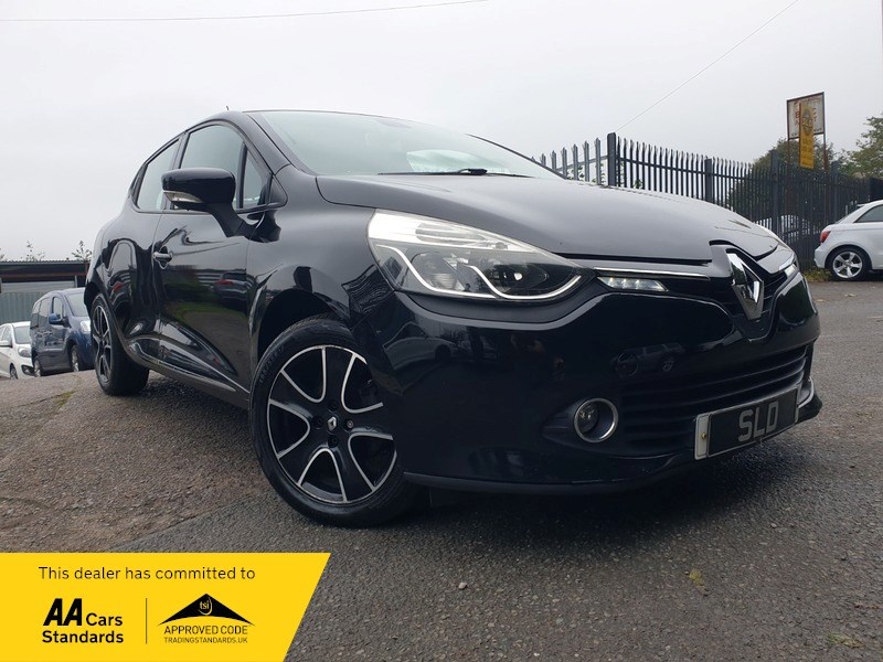 Renault Clio Listing Image