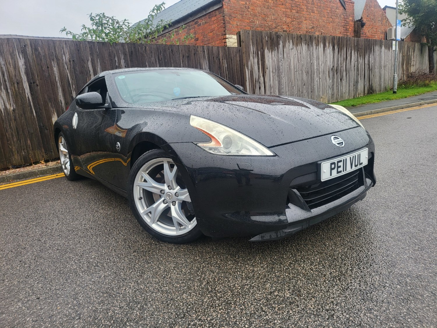 Nissan 370Z Listing Image