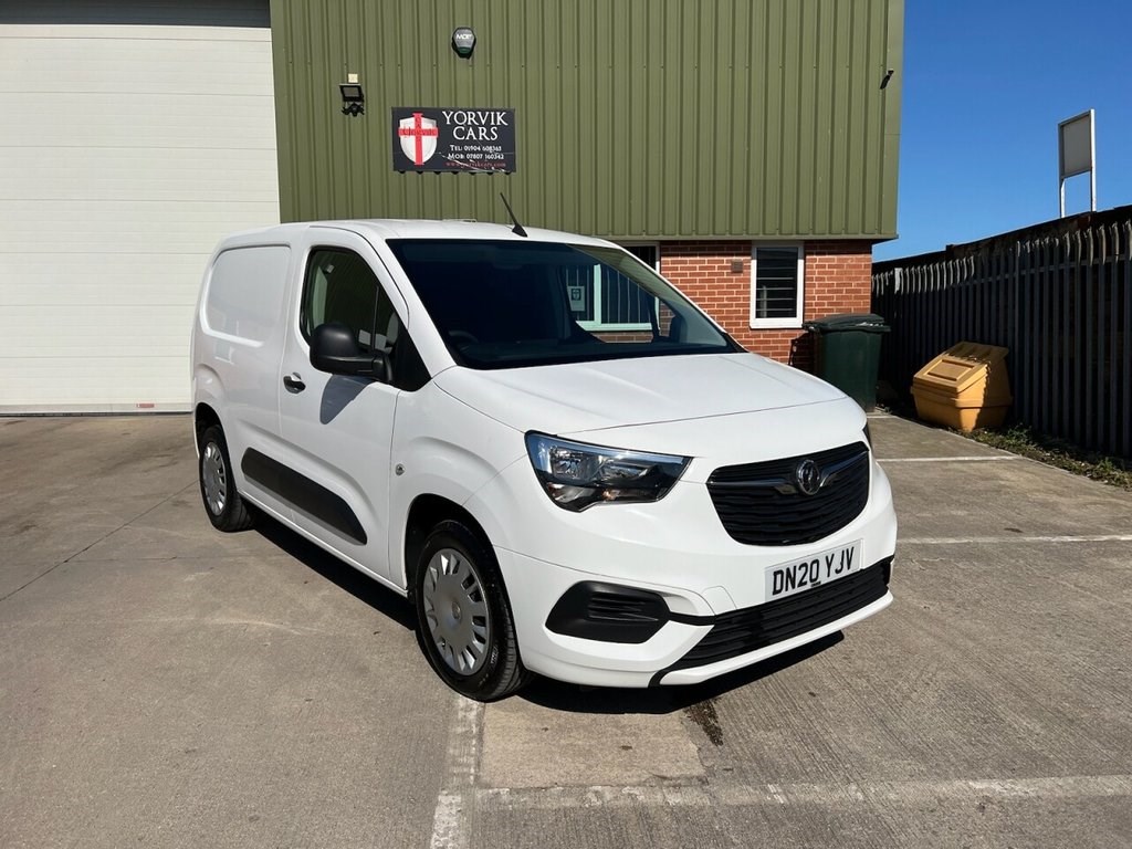 Vauxhall Combo Listing Image