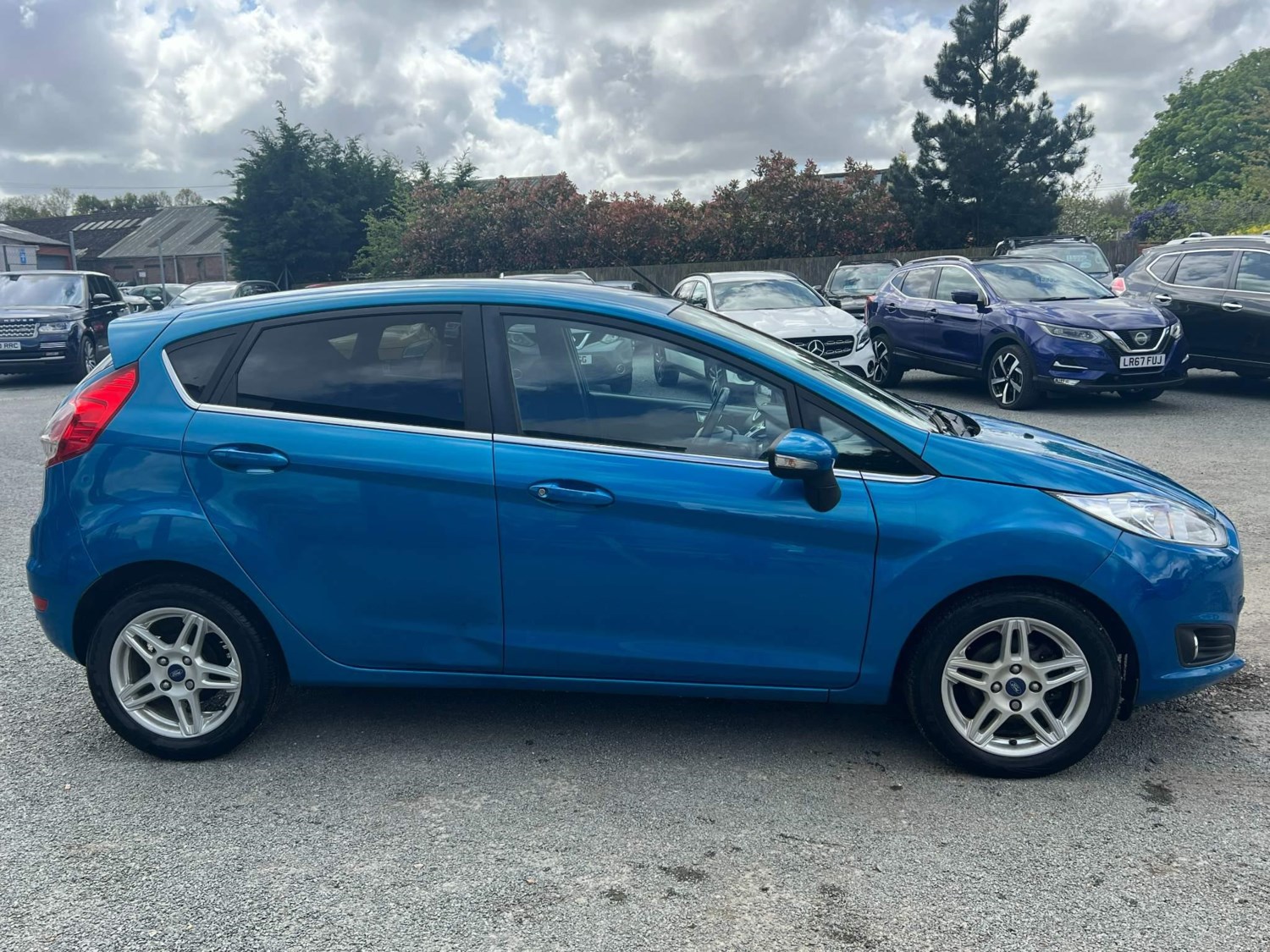 Ford Fiesta Listing Image