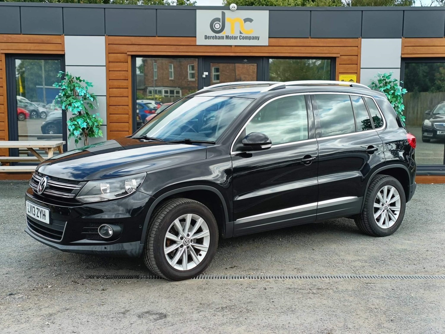 Volkswagen Tiguan Listing Image