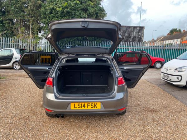 2014 (14) Volkswagen Golf 1.4 TSI SE 5dr DSG For Sale In Kings Langley, Hertfordshire