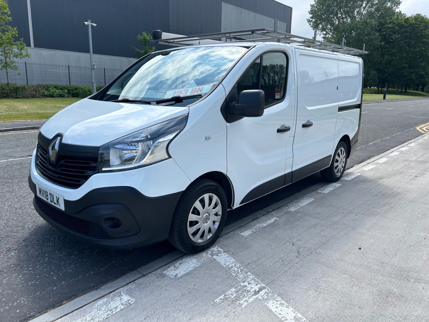 Renault Trafic Listing Image