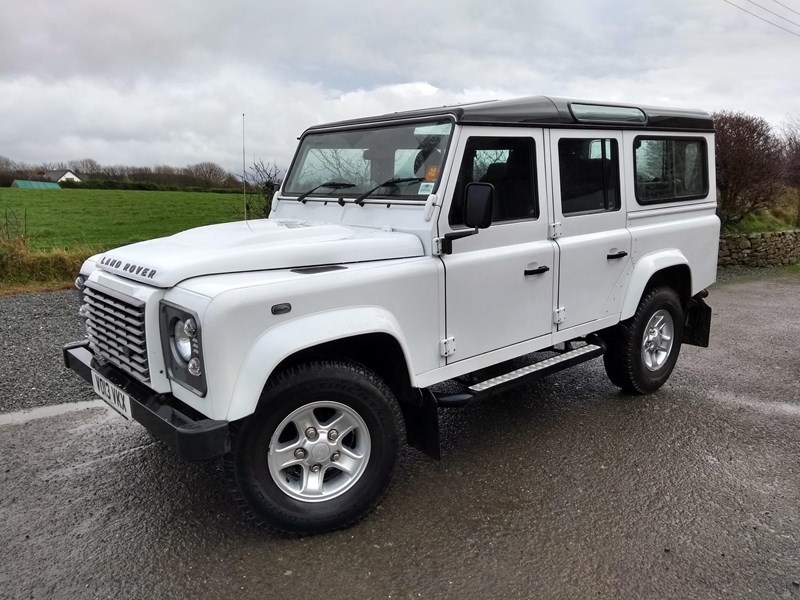 Land Rover Defender 110 Listing Image