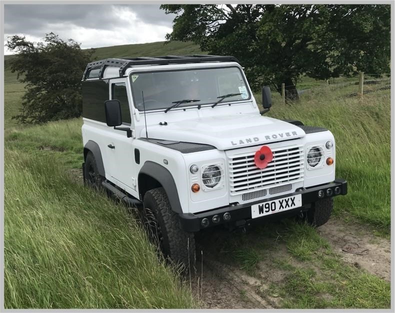 Land Rover Defender 90 Listing Image