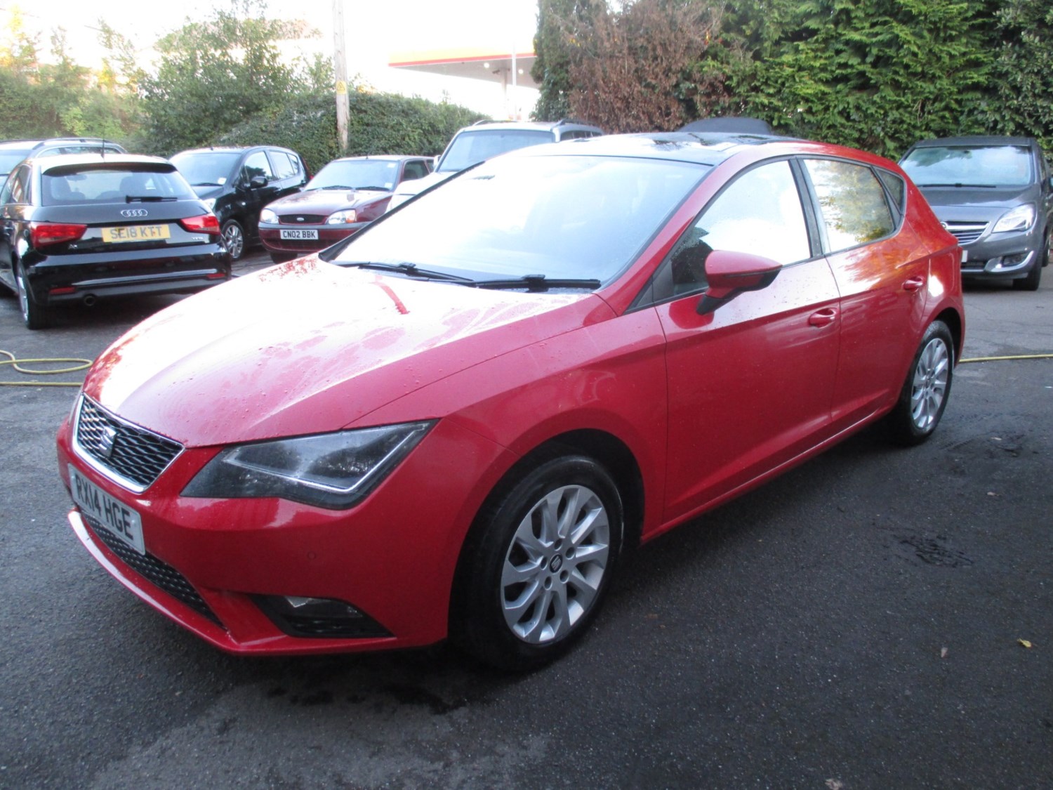 SEAT Leon Listing Image