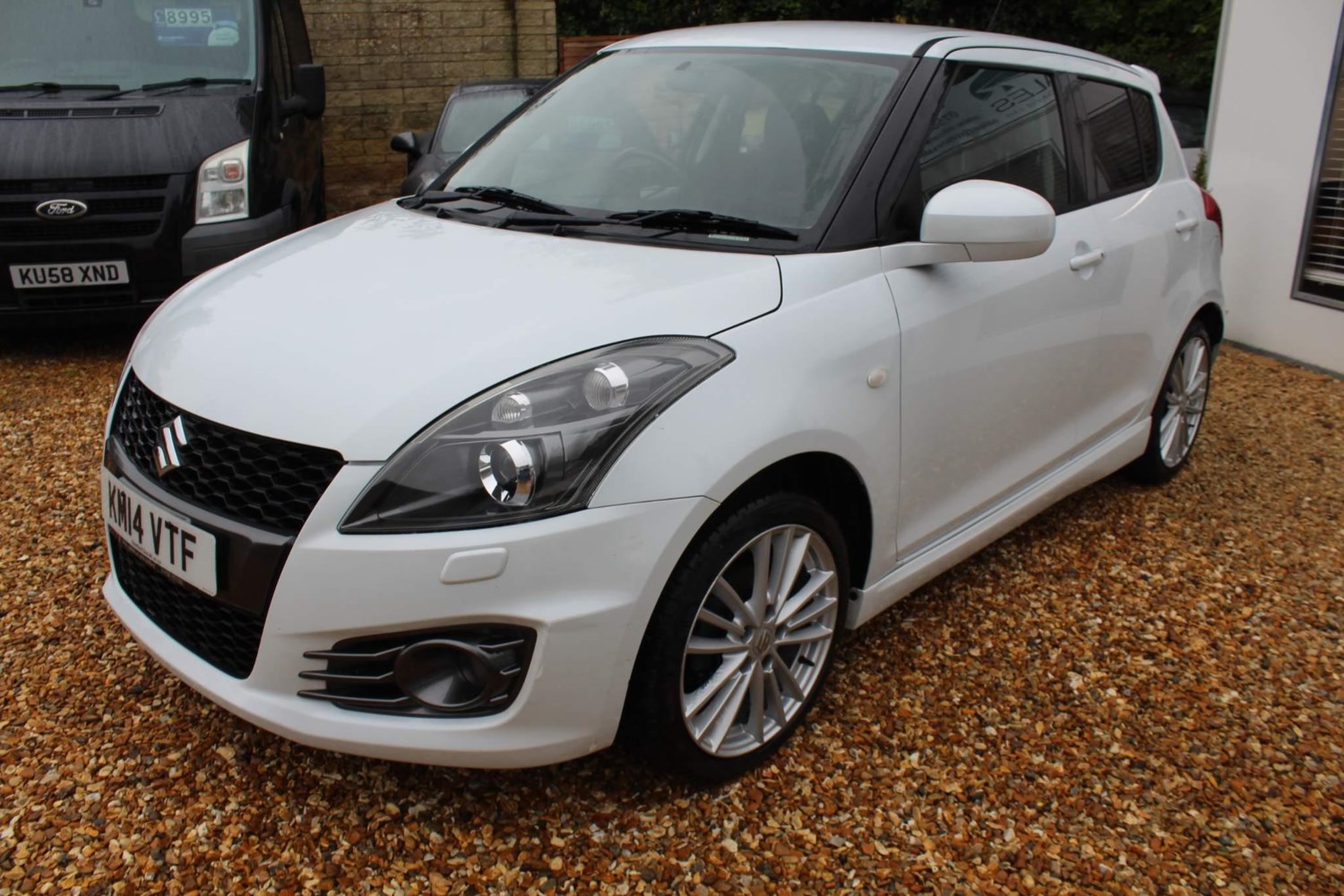 Suzuki Swift Listing Image